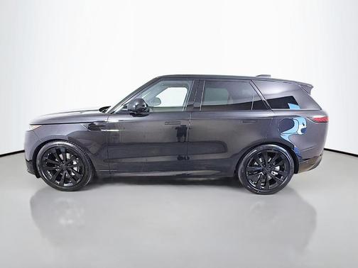 Fuji White 2026 Land Rover Range Rover Sport P460e Dynamic SE