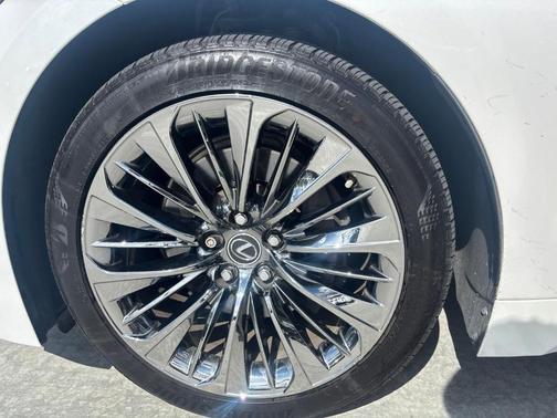 White Pearl 2020 Lexus LS 500 Base