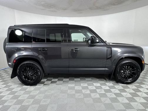 2025 Land Rover Defender P300