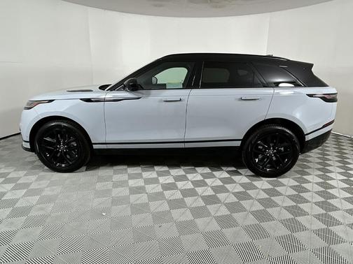 2026 Land Rover Range Rover Velar Dynamic SE