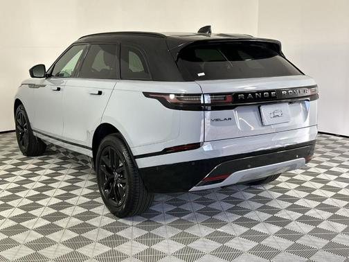 2026 Land Rover Range Rover Velar Dynamic SE