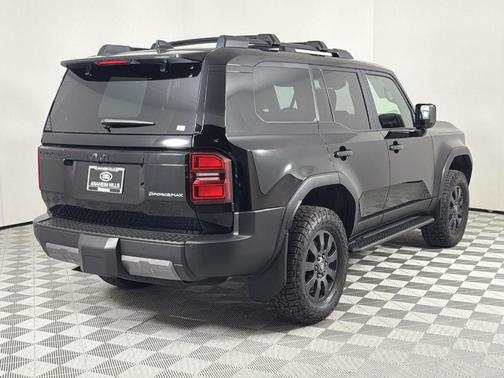 2024 Toyota Land Cruiser 