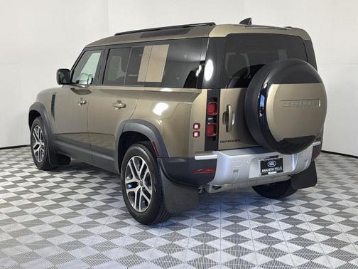 2025 Land Rover Defender P400 S