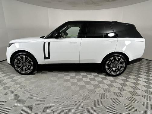 2025 Land Rover Range Rover P530 SE
