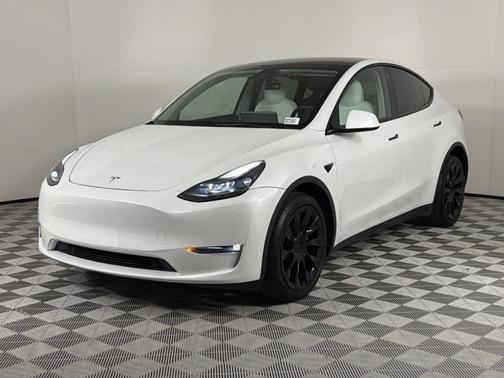 2022 Tesla Model Y Long Range