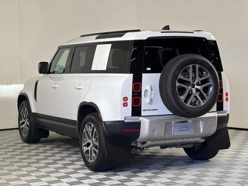 2025 Land Rover Defender P400 S