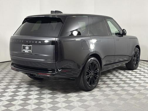 2026 Land Rover Range Rover P400 SE