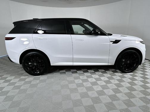 2025 Land Rover Range Rover Sport P400 Dynamic SE