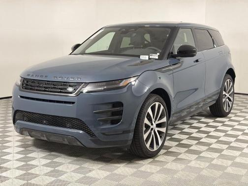 2026 Land Rover Range Rover Evoque Dynamic SE