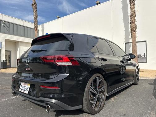 2024 Volkswagen Golf GTI 2.0T SE