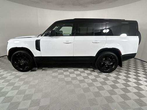 2025 Land Rover Defender P400 X-Dynamic SE