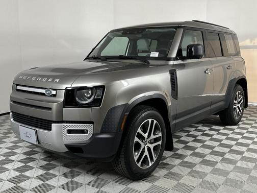 2025 Land Rover Defender P300