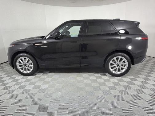 2026 Land Rover Range Rover Sport SE