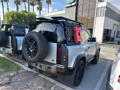 2021 Land Rover Defender 90 X-Dynamic S