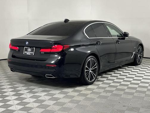 2023 BMW 530e 530e