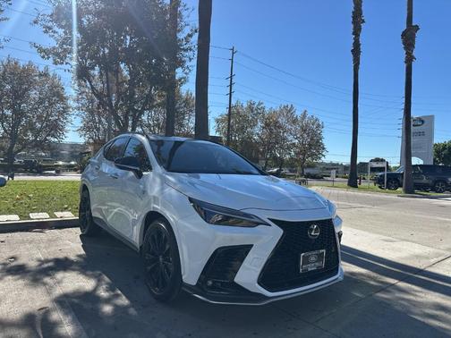 2024 Lexus NX 450h+ F SPORT Handling