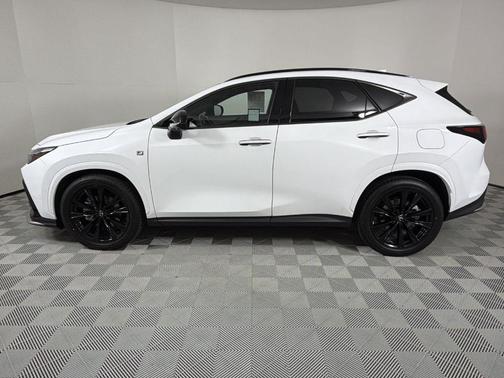 2024 Lexus NX 450h+ F SPORT Handling