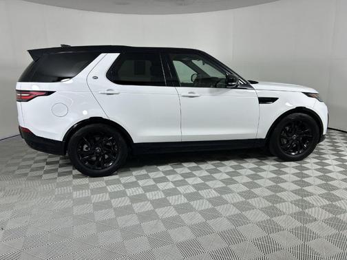 2020 Land Rover Discovery Landmark