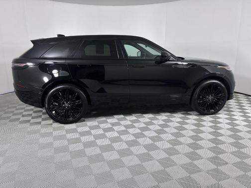 2025 Land Rover Range Rover Velar P400 Dynamic SE