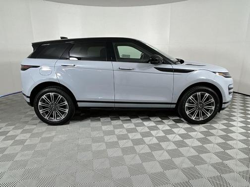 2026 Land Rover Range Rover Evoque Dynamic SE