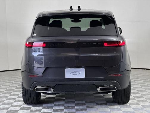 2025 Land Rover Range Rover Sport P360 SE