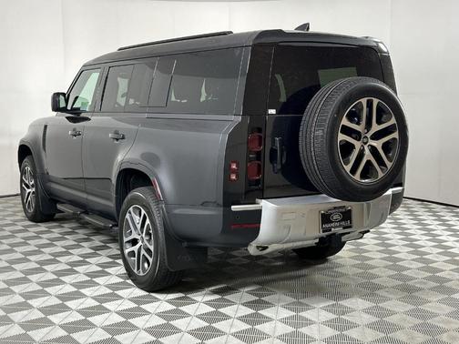 2025 Land Rover Defender P400 S