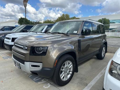 2025 Land Rover Defender P400 S
