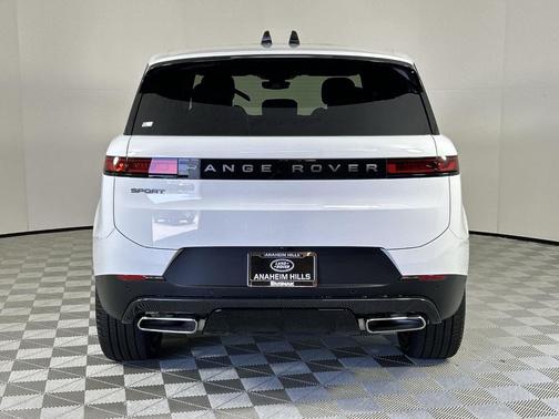 2025 Land Rover Range Rover Sport P360 SE