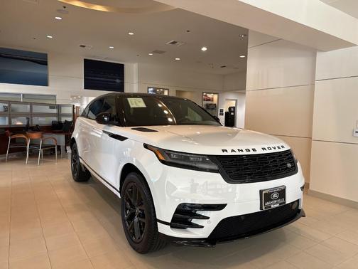 2025 Land Rover Range Rover Velar P250 Dynamic SE