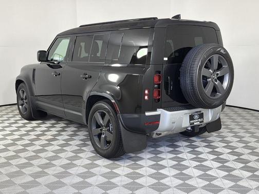 2025 Land Rover Defender P300