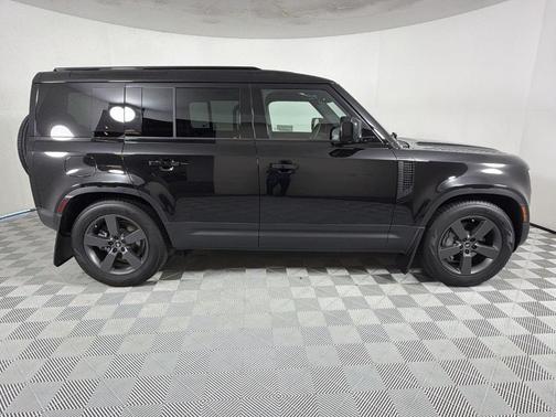 2025 Land Rover Defender P300