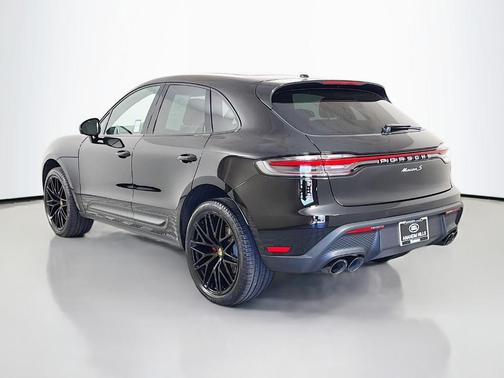 Black 2024 Porsche Macan S
