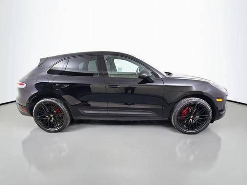 Black 2024 Porsche Macan S