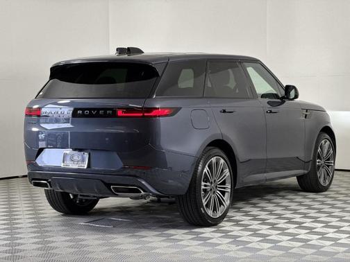 2025 Land Rover Range Rover Sport P400 Dynamic SE