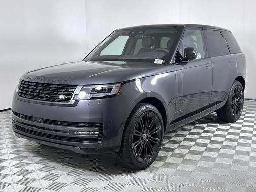 2025 Land Rover Range Rover P400 SE