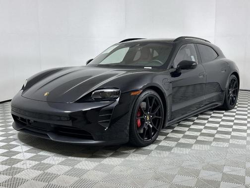 2024 Porsche Taycan GTS