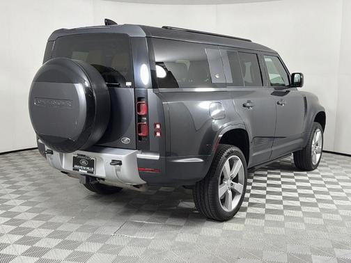 2023 Land Rover Defender First Edition