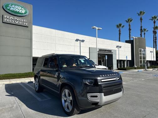 2023 Land Rover Defender First Edition