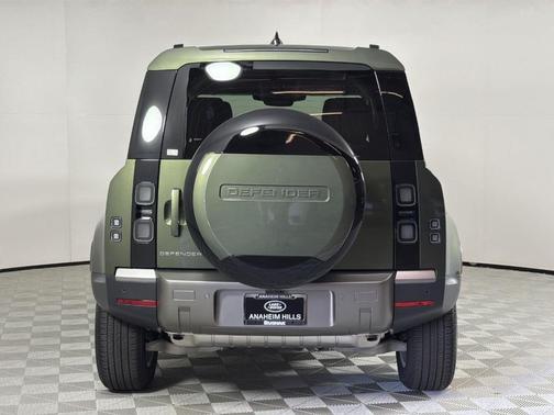 2026 Land Rover Defender S