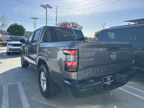 2025 Nissan Frontier S
