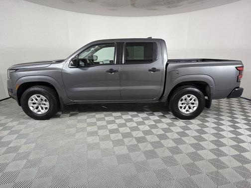 2025 Nissan Frontier S