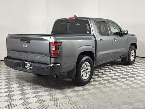 2025 Nissan Frontier S