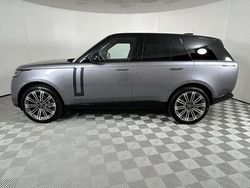 2025 Land Rover Range Rover P400 SE