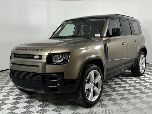 2025 Land Rover Defender P400 X-Dynamic SE