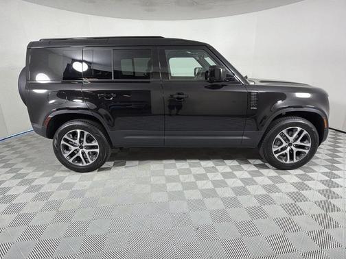 2026 Land Rover Defender S