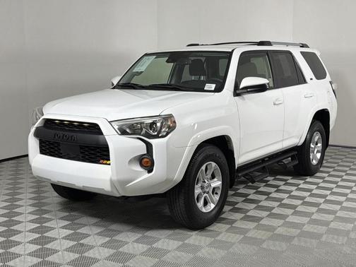 2022 Toyota 4Runner SR5
