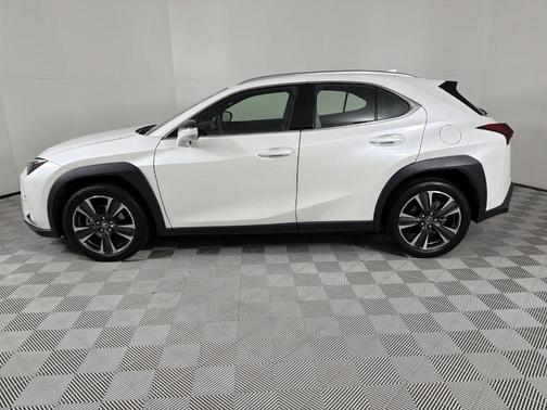 2024 Lexus UX 250h Base