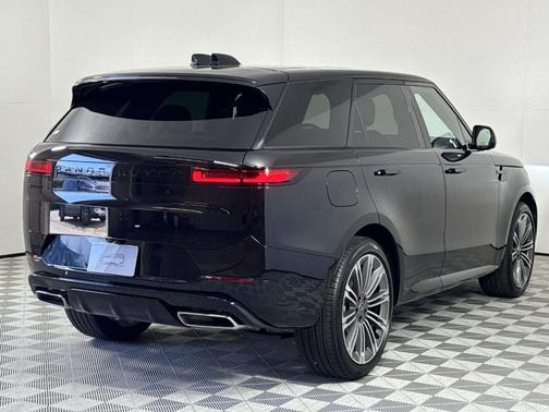 2025 Land Rover Range Rover Sport P400 Dynamic SE