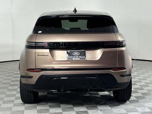 2025 Land Rover Range Rover Evoque Core S