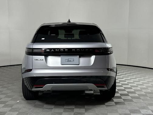 2025 Land Rover Range Rover Velar P400 Dynamic SE